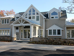 POND VIEW CUSTOM HOME IN PLYMOUTH